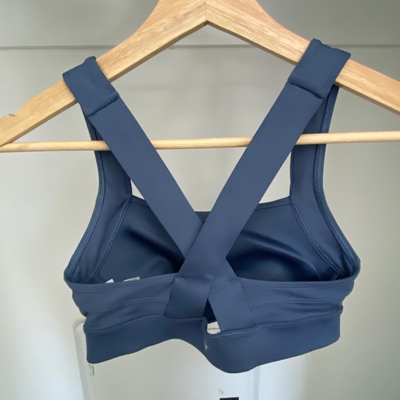 High Support Cross-Back Sports Bra - Picture 5 of 6